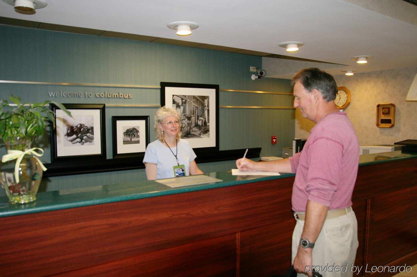 Hampton Inn West Колумбус Интерьер фото