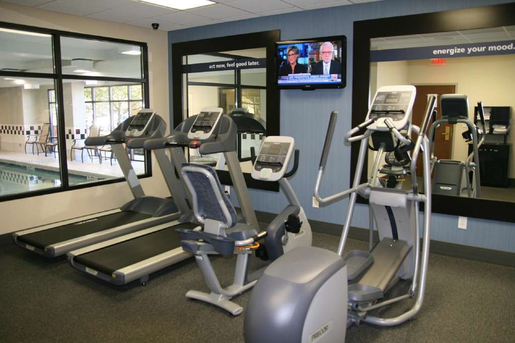 Hampton Inn West Колумбус Удобства фото